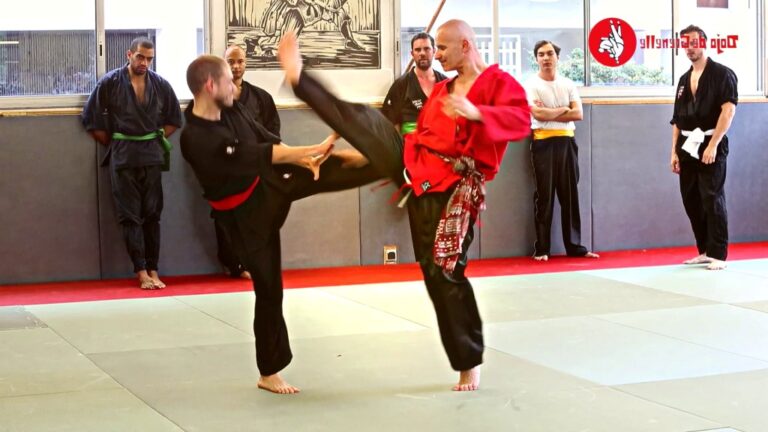 krav-maga-vs-penchak-silat