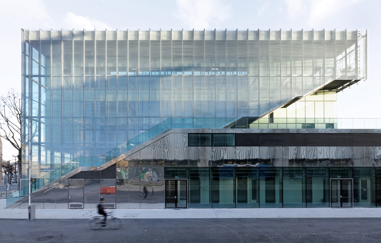 stade jules ladoumègue