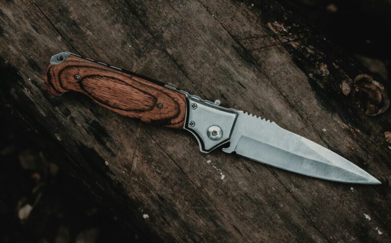 couteau-de-survie
